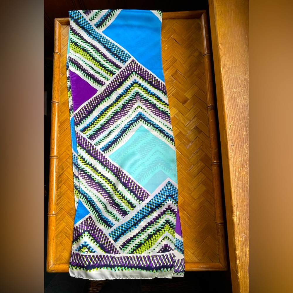 Jones New York silk scarf vintage